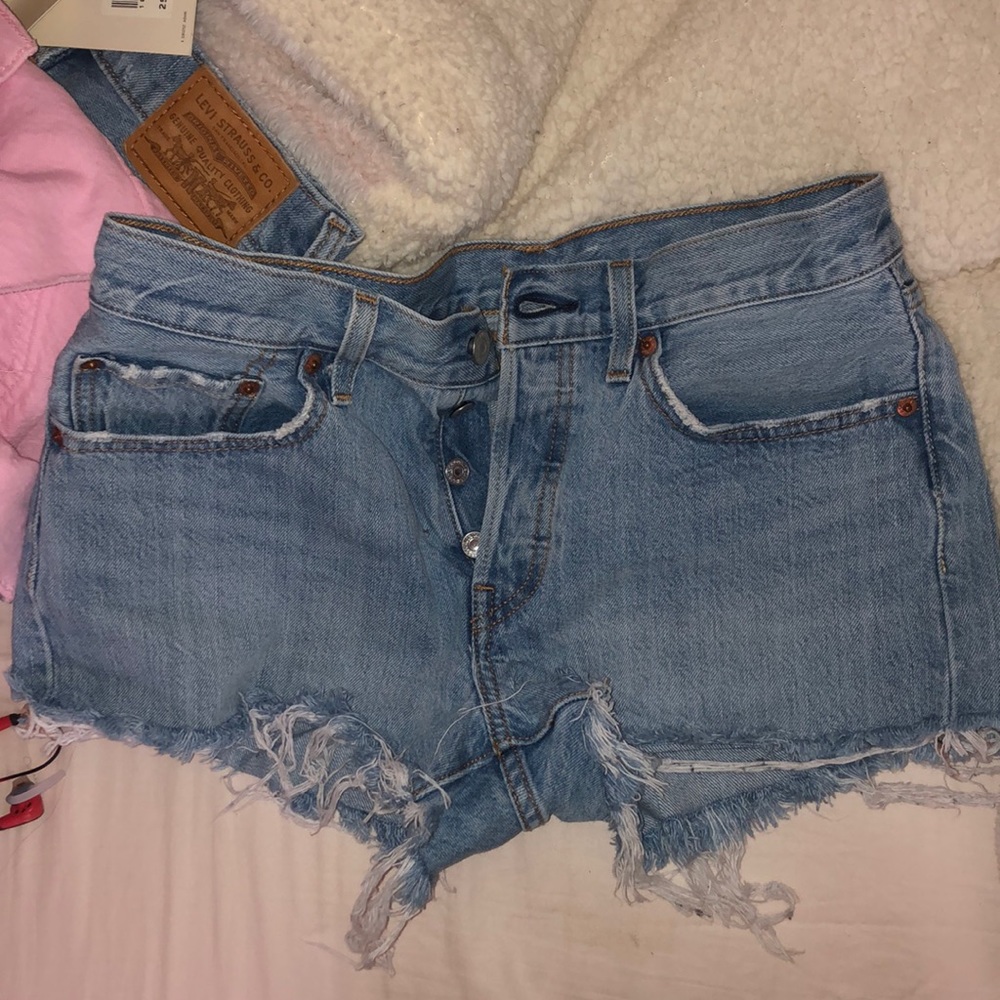 Levi’s 501 denim shorts STILL AVAILABLE